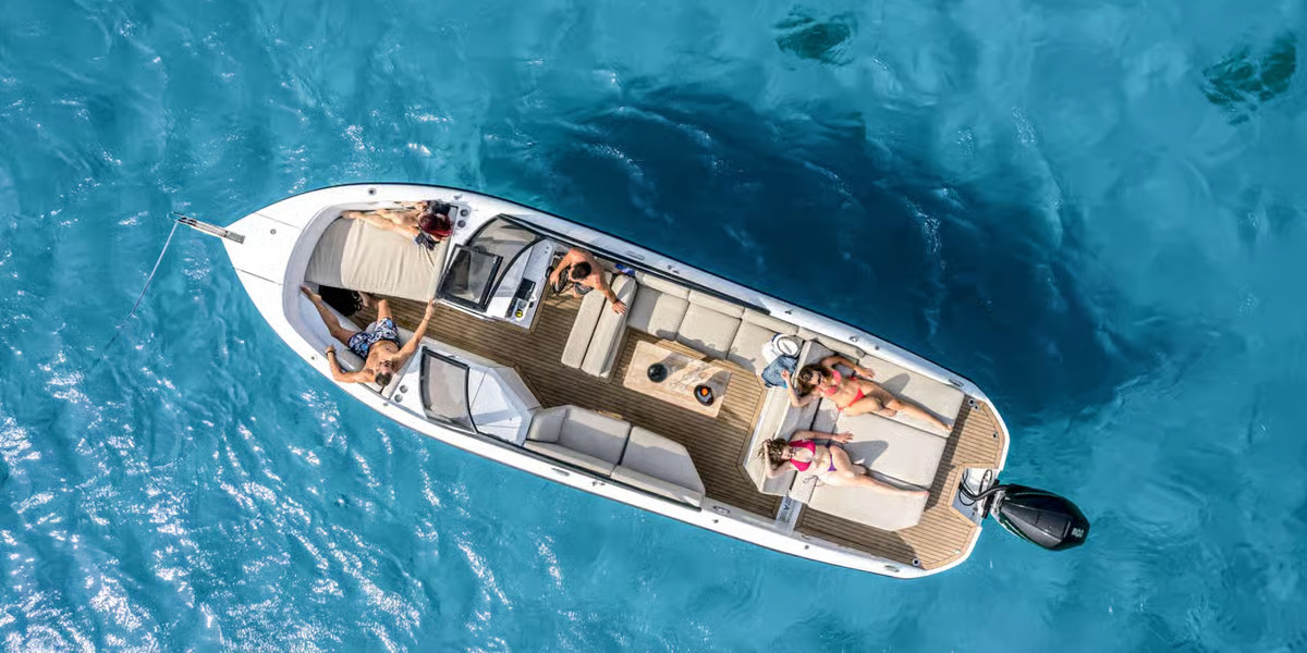 Sakarun Beach, Sea Caves & Dragon Eye Speedboat Tour